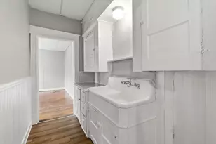 78 Howard St, Lewiston, ME 04240 - Photo 33