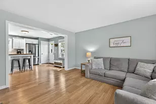 13 Crabtree Dr, Topsham, ME 04086 - Photo 5