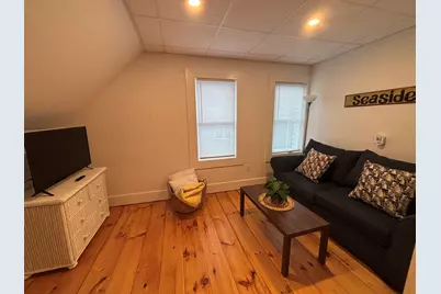 113 W Grand Avenue, Old Orchard Beach, ME 04064 - Photo 13