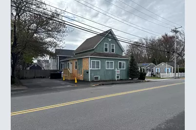 113 W Grand Avenue, Old Orchard Beach, ME 04064 - Photo 1