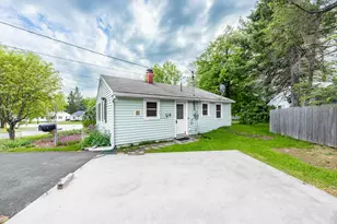 57 Naylor St, Bangor, ME 04401 - Photo 3