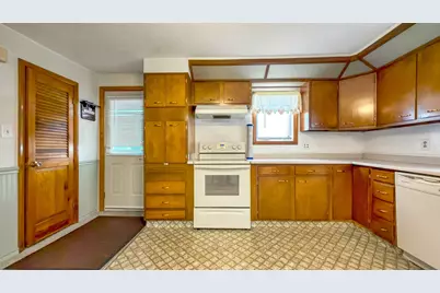116 Center Street, Van Buren, ME 04785 - Photo 5