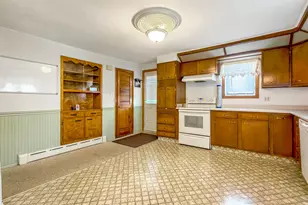 116 Center St, Van Buren, ME 04785 - Photo 9