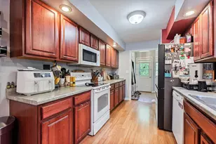 5 Howard Cir, Sidney, ME 04330 - Photo 9