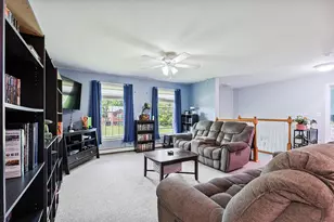 5 Howard Cir, Sidney, ME 04330 - Photo 15