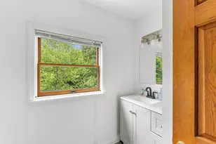 298-1B Main St, Oxford, ME 04270 - Photo 35