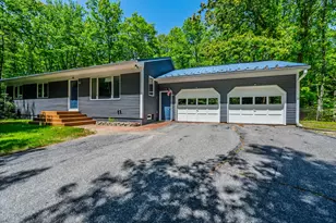 81 Babbidge Rd, Falmouth, ME 04105 - Photo 1