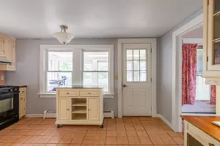 53 Linden St, Bangor, ME 04401 - Photo 7