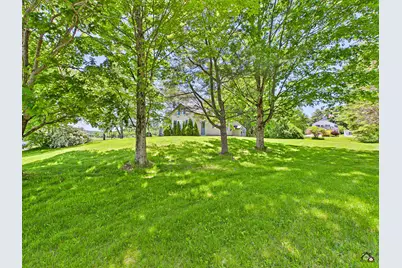 1 Janabye Lane, Hallowell, ME 04347 - Photo 5