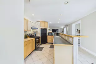 38 Mary Carroll St, Auburn, ME 04210 - Photo 13