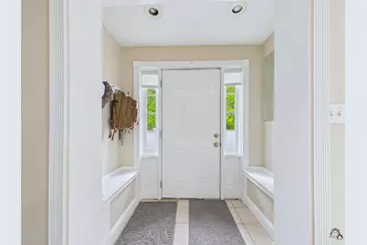 38 Mary Carroll Street, Auburn, ME 04210 - Photo 9