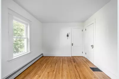 26 Webster Avenue N, Bangor, ME 04401 - Photo 17