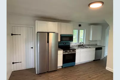 8 Walker Avenue, Norway, ME 04268 - Photo 3