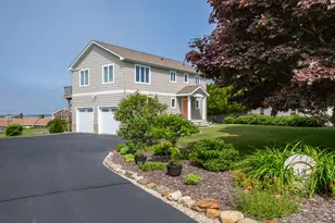 13 W Shore Rd, Harpswell, ME 04003 - Photo 1