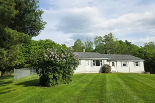 2525 W River Rd, Sidney, ME 04330 - Photo 37
