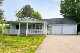 401 Montello St, Lewiston, ME 04240 - Photo 1