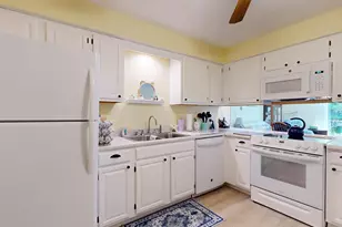 39 Albert Ave, Augusta, ME 04330 - Photo 5