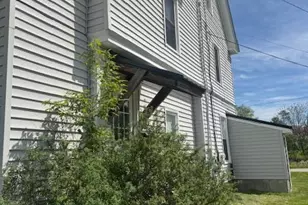 168 Elm St, Pittsfield, ME 04967 - Photo 9
