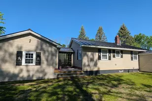 9 Spring St, Madison, ME 04950 - Photo 3