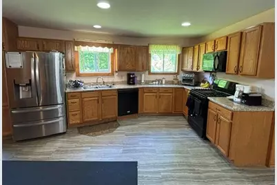 928 Main Street, Wayne, ME 04284 - Photo 11