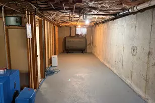 145 Lambert St, Portland, ME 04103 - Photo 27