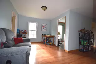 265 Hunnewell Ave, Pittsfield, ME 04967 - Photo 15