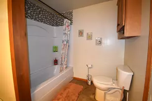 265 Hunnewell Ave, Pittsfield, ME 04967 - Photo 21