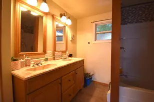 265 Hunnewell Ave, Pittsfield, ME 04967 - Photo 19