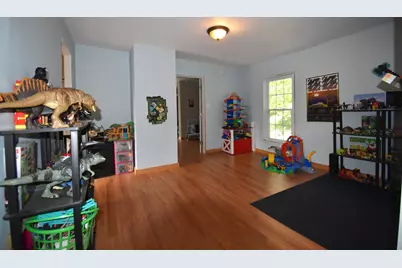 265 Hunnewell Avenue, Pittsfield, ME 04967 - Photo 13