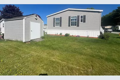 20 Town and Country Drive, Lisbon, ME 04250 - Photo 5