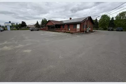 1365 Broadway, Bangor, ME 04401 - Photo 3