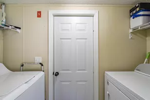 56 Ulmer St, Rockland, ME 04841 - Photo 19