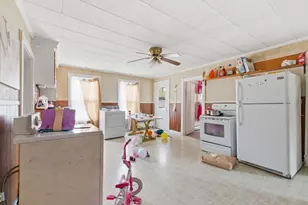 3 Montreal St, Sanford, ME 04073 - Photo 25