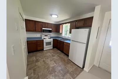 19 Melvin Street, Auburn, ME 04210 - Photo 11