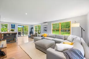 7 Breezy Hill Ln, Falmouth, ME 04105 - Photo 25