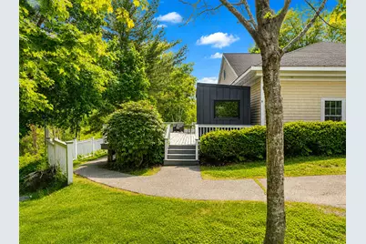 10 Knowlton Street, Camden, ME 04843 - Photo 7