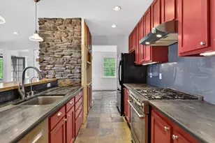 526 Belfast Rd, Camden, ME 04843 - Photo 15