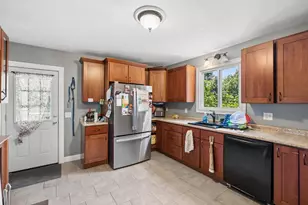 163 Rosedale St, Lewiston, ME 04240 - Photo 3