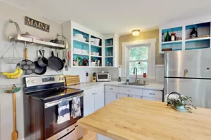 24 Pierce St, Gardiner, ME 04345 - Photo 7