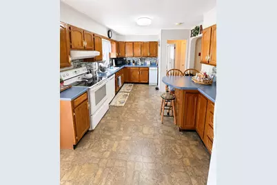 15 Lamothe Avenue, Biddeford, ME 04005 - Photo 11