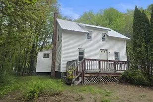 11 Woodland Ave, Mexico, ME 04257 - Photo 5