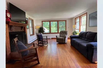337 Middle Road, Falmouth, ME 04105 - Photo 11