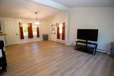 423 E River Road, Skowhegan, ME 04976 - Photo 9