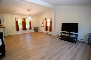 423 E River Rd, Skowhegan, ME 04976 - Photo 9