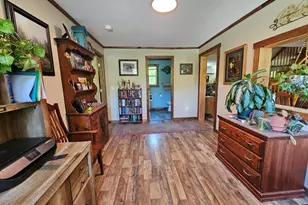 662 Temple Rd, Farmington, ME 04938 - Photo 15