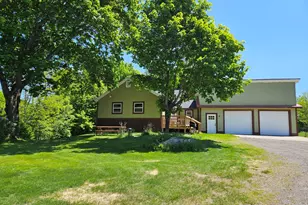 662 Temple Rd, Farmington, ME 04938 - Photo 3