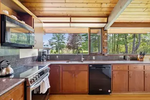 98 Field Rd, Falmouth, ME 04105 - Photo 25