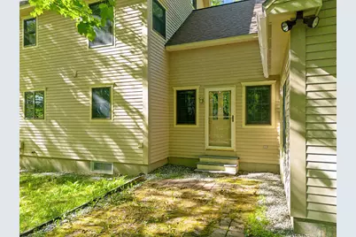 87 Memorial Drive, Winthrop, ME 04364 - Photo 5