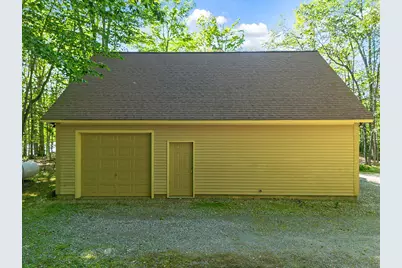 87 Memorial Drive, Winthrop, ME 04364 - Photo 9