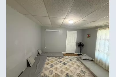 35 Pine Street, Auburn, ME 04210 - Photo 15